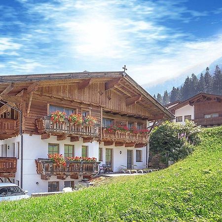 Laerchenheim Aparthotel Neustift im Stubaital Exterior photo